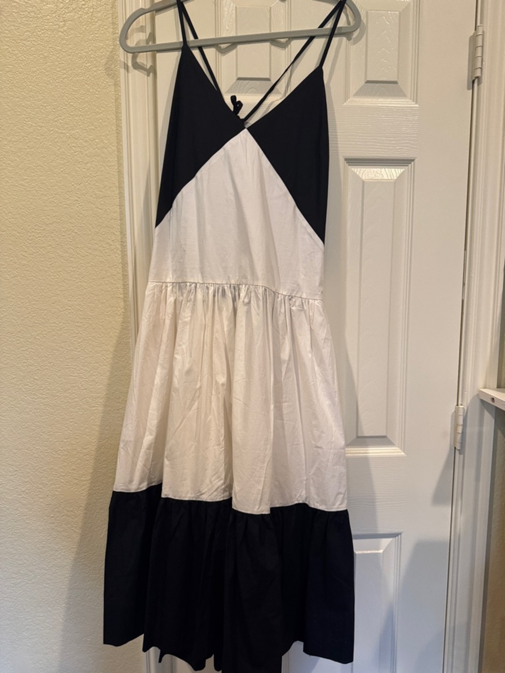 Banana Republic Black and White Tiered Spaghetti-Strap Dress
